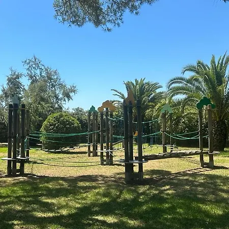 Dom wakacyjny T3 Village De Marina D'oru